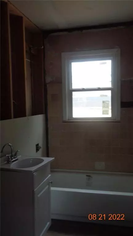 816 N Lee St, Altus, OK 73521 photo 7
