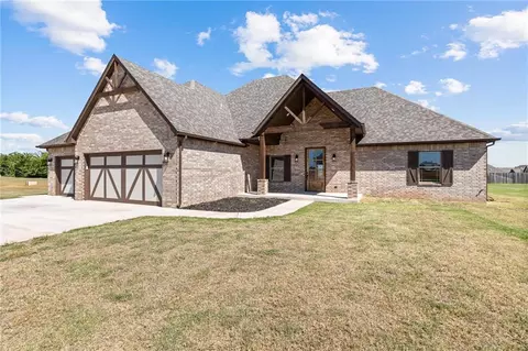 1028 Kimberlin Ln, Tuttle, OK 73089 photo 2