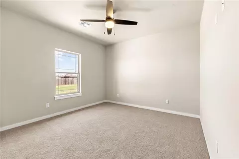 1028 Kimberlin Ln, Tuttle, OK 73089 photo 25