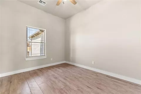 1028 Kimberlin Ln, Tuttle, OK 73089 photo 5