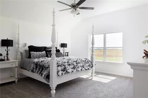 2013 E Rock Creek Rd, Tuttle, OK 73089 photo 13