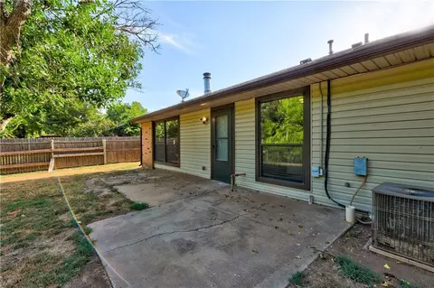 2108 Oakside Dr, Norman, OK 73071 photo 31