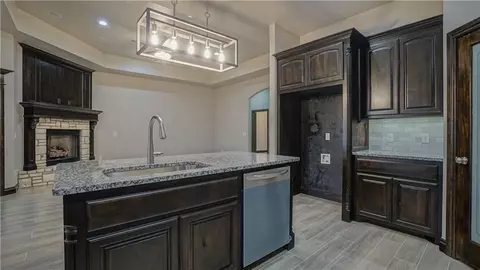 1012 Kimberlin Ln, Tuttle, OK 73089 photo 9