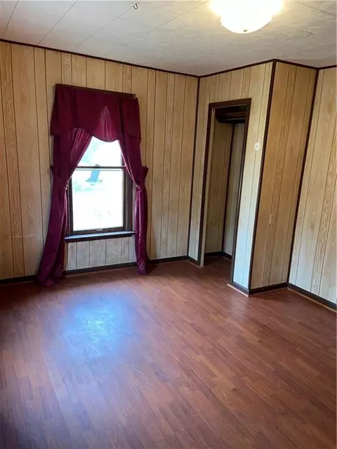 129 N 4th St, Mcloud, OK 74851 photo 15