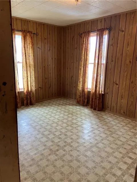 129 N 4th St, Mcloud, OK 74851 photo 13