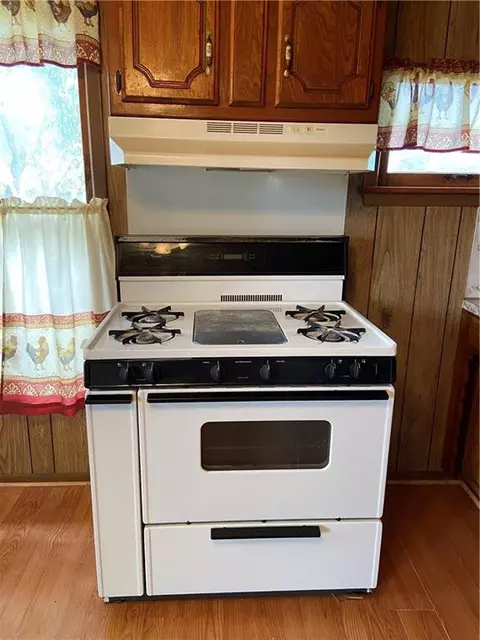 129 N 4th St, Mcloud, OK 74851 photo 8