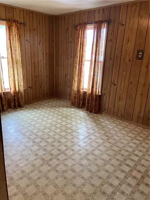 129 N 4th St, Mcloud, OK 74851 photo 14