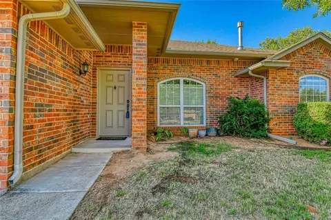 916 Eagle Cliff Dr, Norman, OK 73072 photo 3