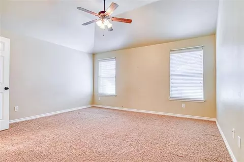 916 Eagle Cliff Dr, Norman, OK 73072 photo 17