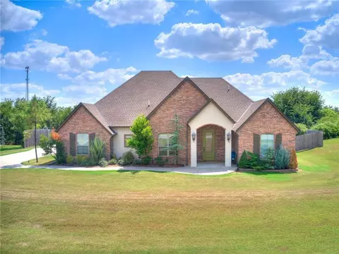 4604 Timber Ridge Rd, Tuttle, OK 73089 photo 1