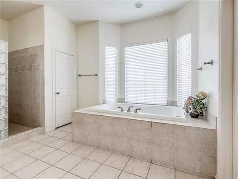 9650 E Forrest Hills Rd, Guthrie, OK 73044 photo 15