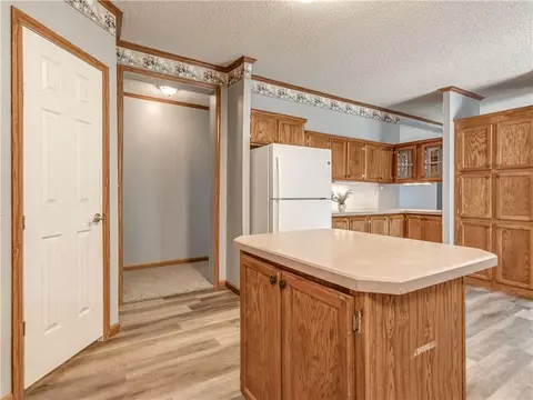 105 W Oak Hill Dr, Mcloud, OK 74851 photo 7