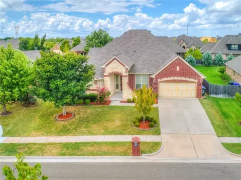 4208 Hackney Wick Rd, Norman, OK 73072 photo 2