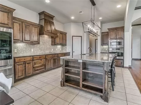 4208 Hackney Wick Rd, Norman, OK 73072 photo 9
