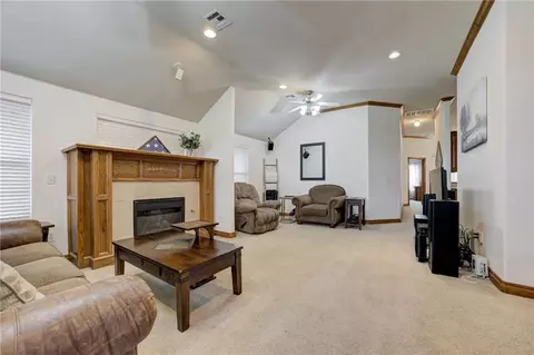 405 Summit Hill Rd, Norman, OK 73071 photo 5