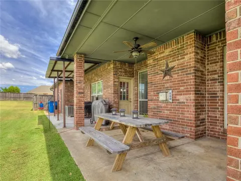 507 Colbert St, Tuttle, OK 73089 photo 24