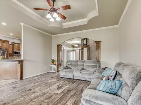 507 Colbert St, Tuttle, OK 73089 photo 8