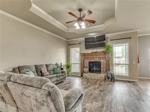 507 Colbert St, Tuttle, OK 73089 photo 7