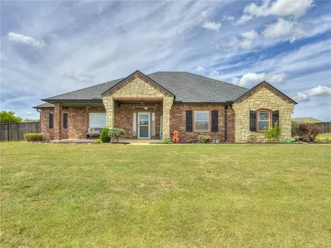 507 Colbert St, Tuttle, OK 73089 photo 1