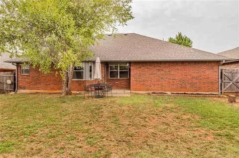 720 Azalea Hill Dr, Yukon, OK 73099 photo 28