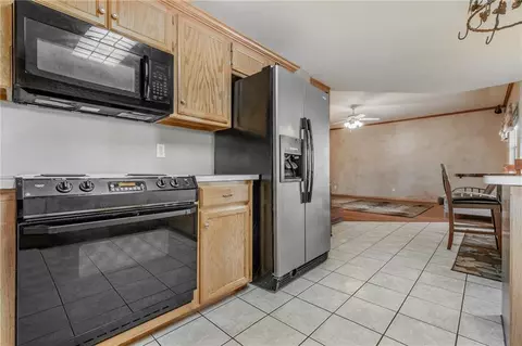 720 Azalea Hill Dr, Yukon, OK 73099 photo 15