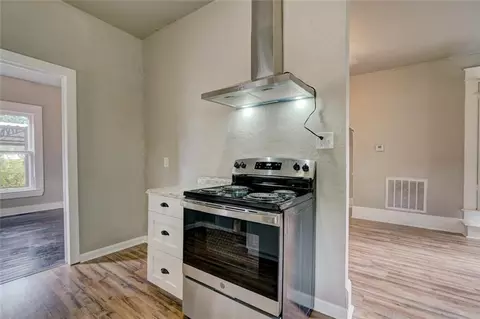 512 E Vilas Ave, Guthrie, OK 73044 photo 7