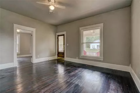 512 E Vilas Ave, Guthrie, OK 73044 photo 5
