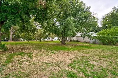 512 E Vilas Ave, Guthrie, OK 73044 photo 33