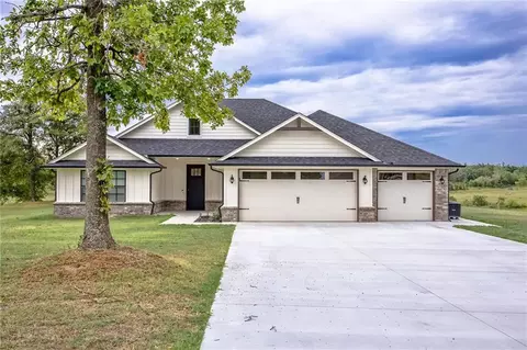 9 Trotters Ln, Mcloud, OK 74851 photo 1