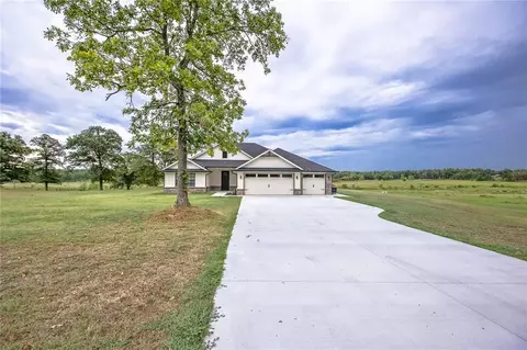 9 Trotters Ln, Mcloud, OK 74851 photo 3