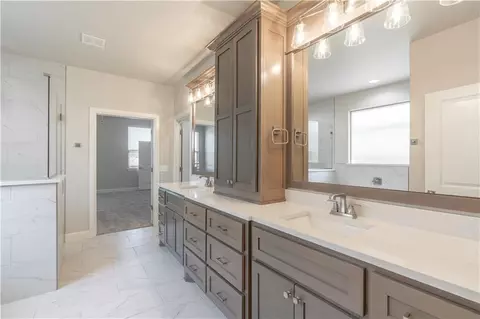 1123 Colonial Ave, Tuttle, OK 73089 photo 12