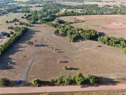 0004 W Forrest Hills Rd, Guthrie, OK 73044 photo 2