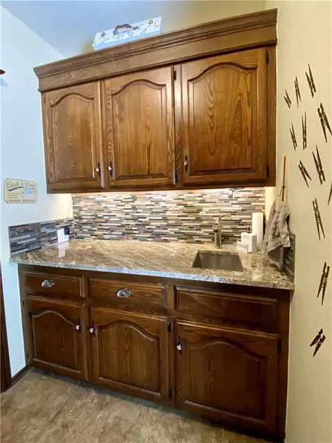 2131 Tamara Rd, Guthrie, OK 73044 photo 18