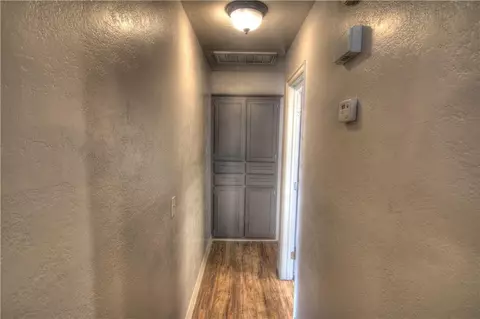2112 Meench Dr, Moore, OK 73170 photo 7
