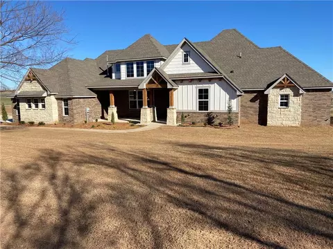2291 NW 34th St, Newcastle, OK 73065