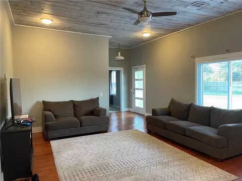 301 E 3rd St, Duke, OK 73532 photo 5