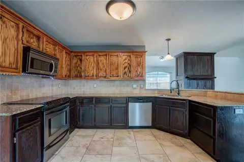 212 Midway Dr, Norman, OK 73072 photo 12