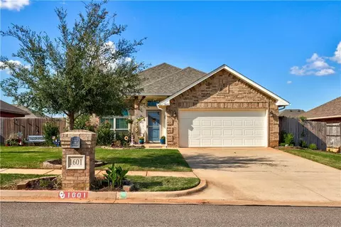 1601 Chambers St, Norman, OK 73071 photo 1