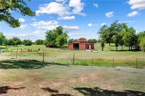 5705 S Coltrane Rd, Guthrie, OK 73044 photo 4
