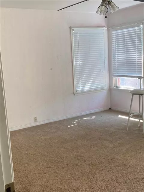 709 E Main St, Tipton, OK 73570 photo 8