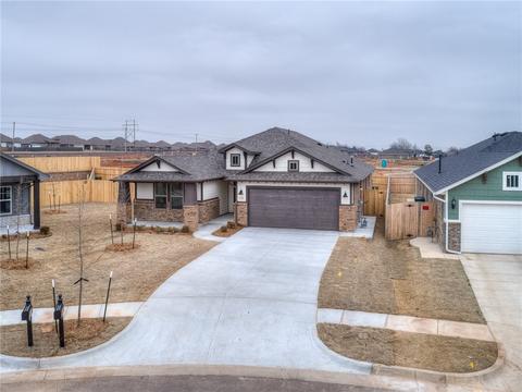 440 Vista Dr, Yukon, OK 73099