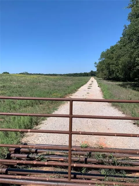 35578 Highland Rd, Tecumseh, OK 74873