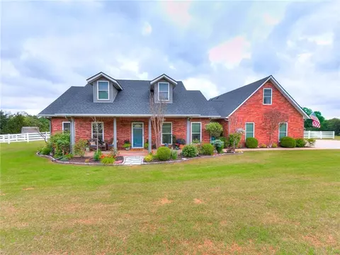 115 Timber Lake Dr, Mcloud, OK 74851 photo 4