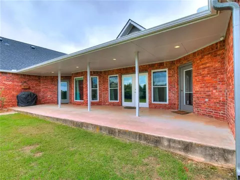 115 Timber Lake Dr, Mcloud, OK 74851 photo 10