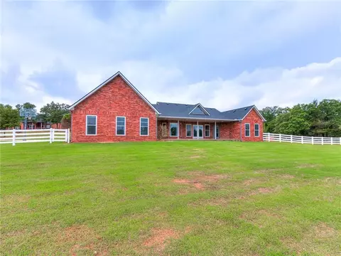 115 Timber Lake Dr, Mcloud, OK 74851 photo 11