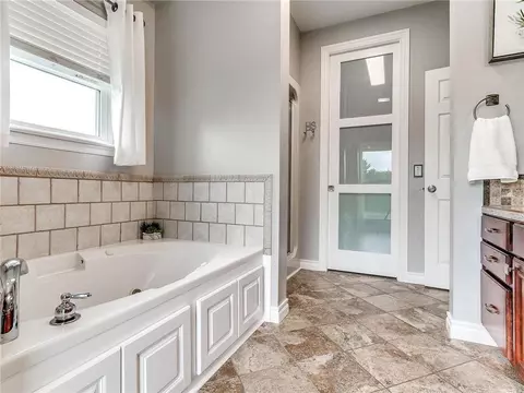 115 Timber Lake Dr, Mcloud, OK 74851 photo 28