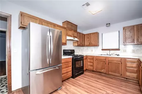 413 E 11th St, Chandler, OK 74834 photo 15