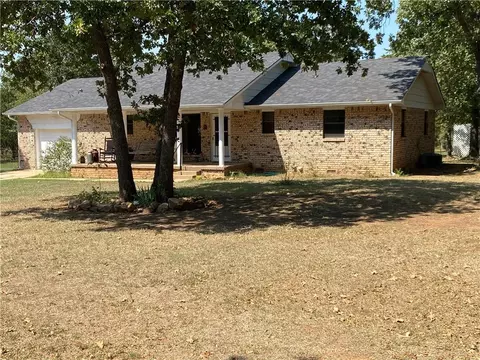 352152 E 1030 Rd, Prague, OK 74864 photo 3