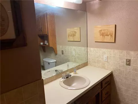 352152 E 1030 Rd, Prague, OK 74864 photo 9