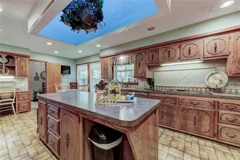 3003 E Apache Trail Rd, Apache, OK 73006 photo 5